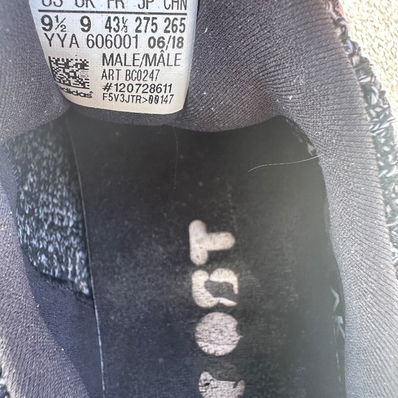 Adidas Ultra Boost 4.0 Breast Cancer Awareness Sneakers - Picture 5 of 13